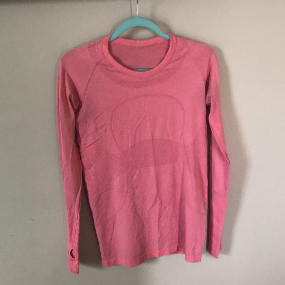 Lululemon swiftly tech long sleeve coral size 10